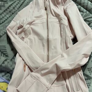 Women Lululemon Pink Jacket